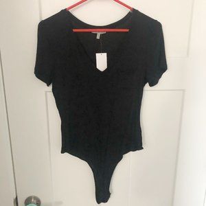 NWT CHARLOTTE RUSSE Black Short Sleeve Bodysuit